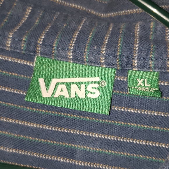 Mens Vans Button up Shirt - Picture 2 of 4